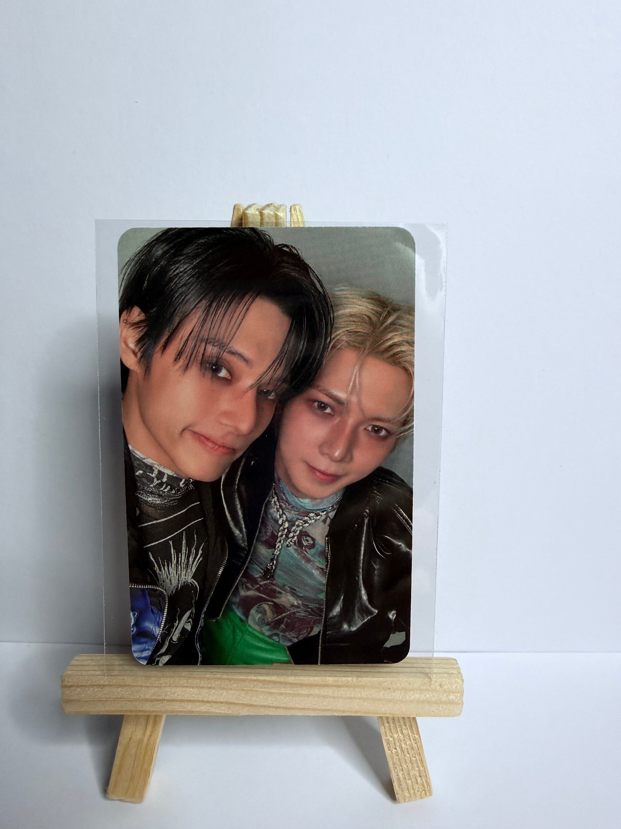 ATEEZ – GOLDEN HOUR : Part.5 Official My Bro Unit Photocard + Protective Sleeve